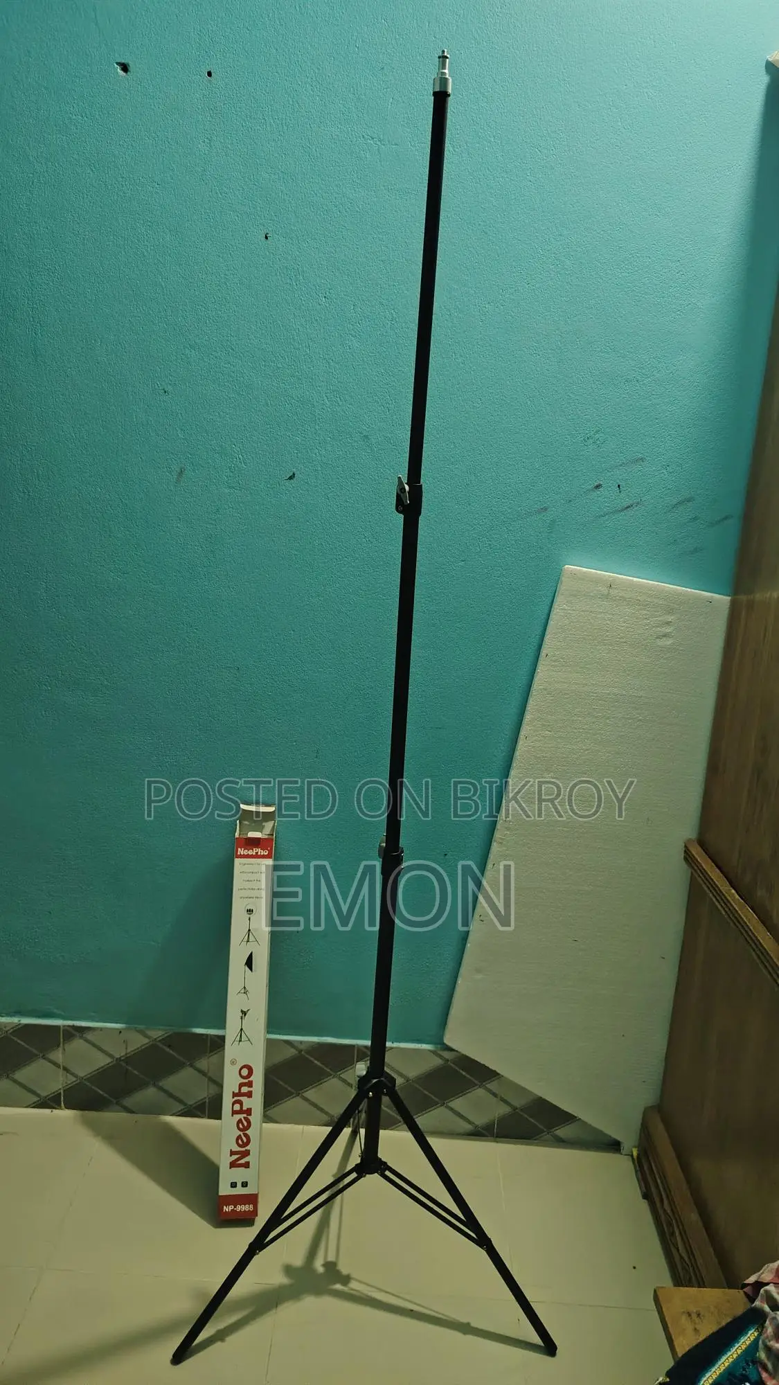 ২টি Mobile Phone/ Light Stand ট্রাইপড বিক্রয় করা হবে