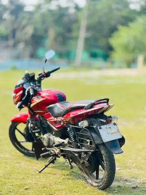 Bajaj Pulsar 150, 2018