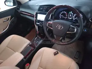 Toyota Premio F-EX Package 2021