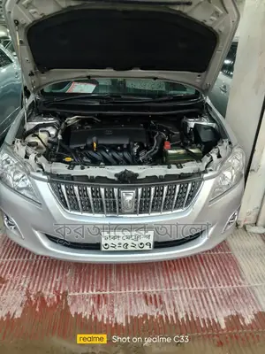 Toyota Premio G Super 2013