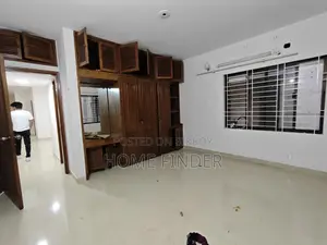 Good Quality 2550Sqft 3 Bed Un-Furnished Apartment For Rent In Gulshan 2