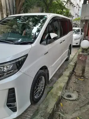 X Noah For Rent