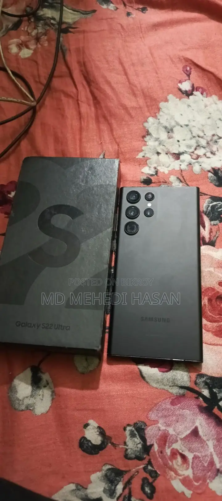 Samsung Galaxy S22 Ultra . (Used)