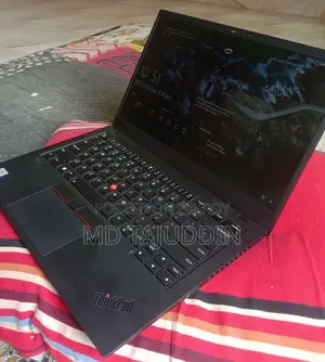 Lenovo ThinkPad x1 Carbon (Core i7 10th Gen)