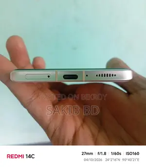 Xiaomi Civi 1s 6 gb 128 5g soc (Used)