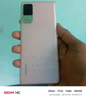 Xiaomi Civi 1s 6 gb 128 5g soc (Used)