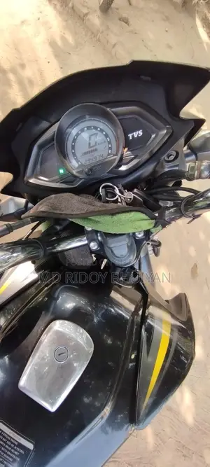 TVS Stryker 125 2021 Black
