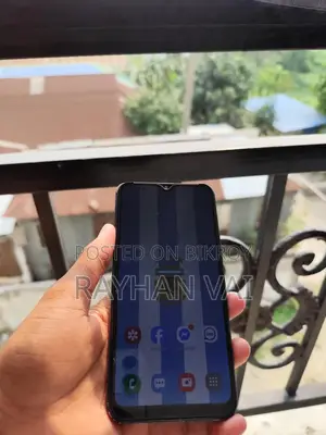 Samsung Galaxy A10 (Used)
