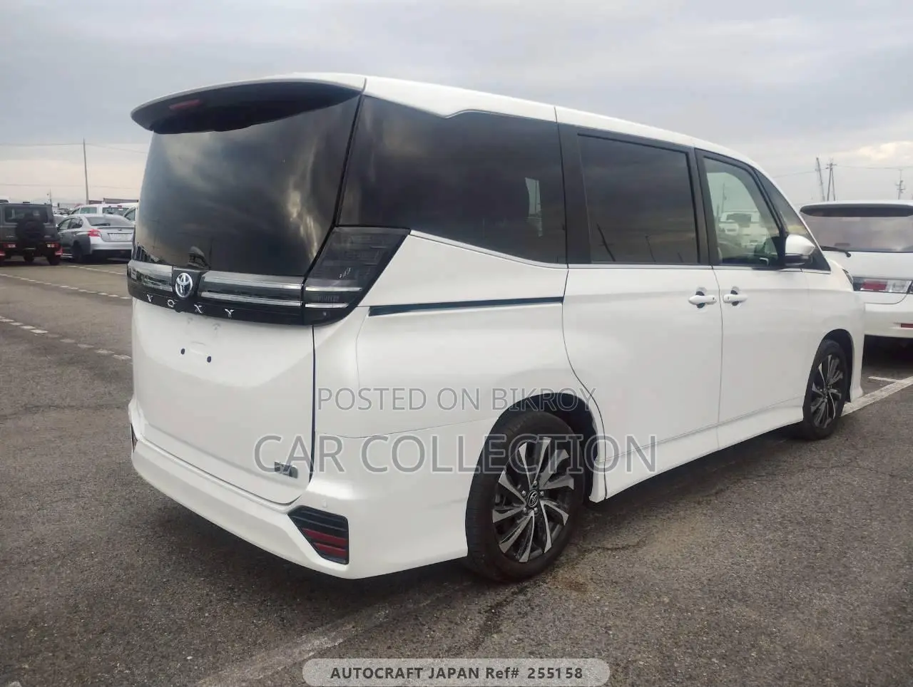 Toyota Voxy S-Z, PEARL 2024