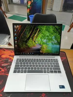 HP Elitebook 840 G11, intel core Ultra-5 135U, 16GB RAM DDR5,512GB SSD