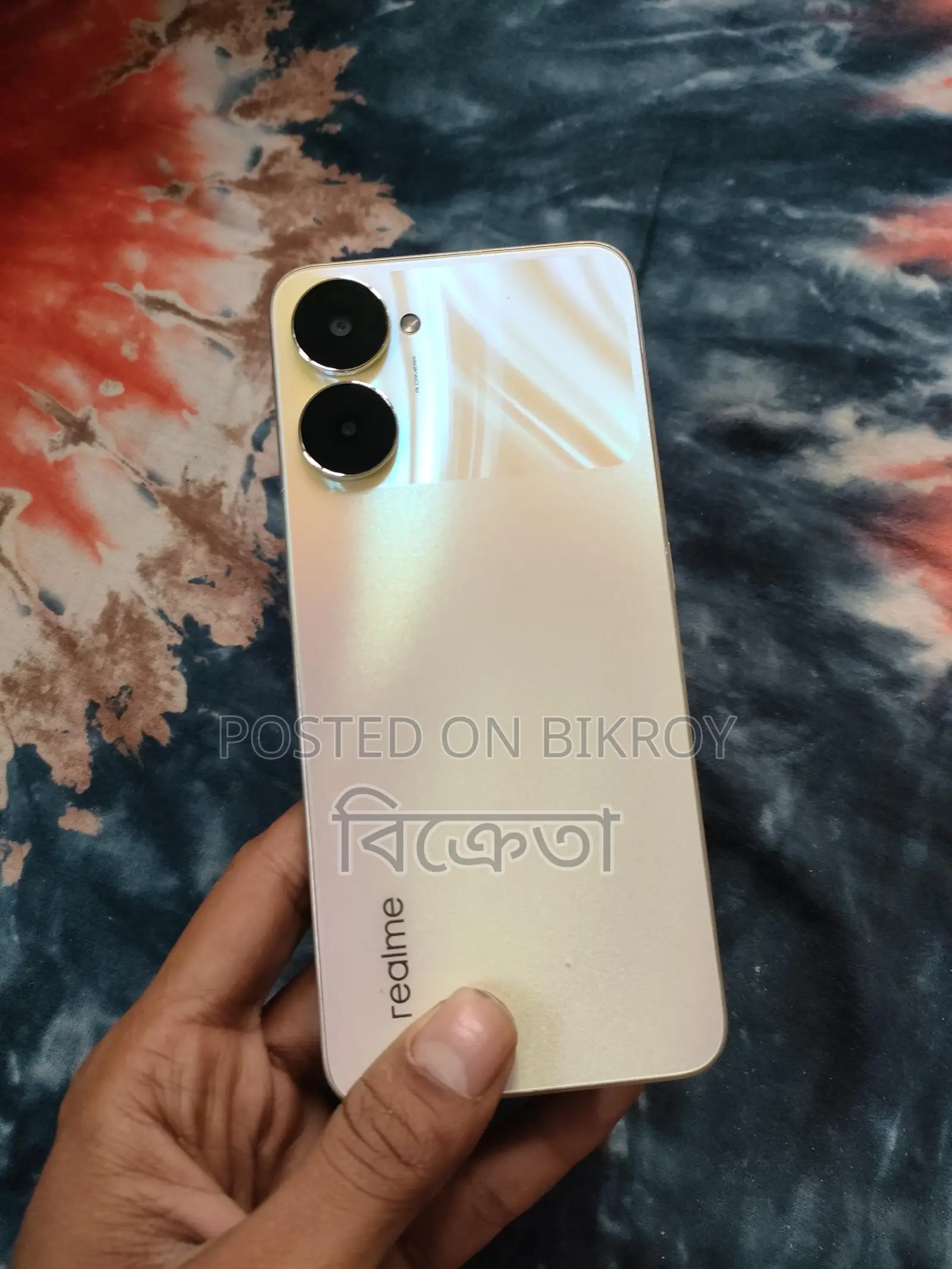 Realme V30 8/128 (Used)