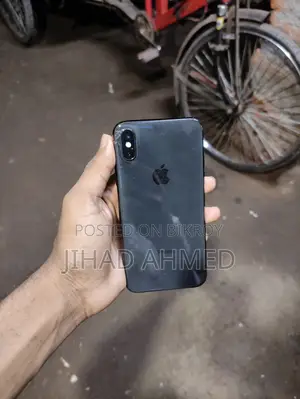 Apple iPhone X (Used)