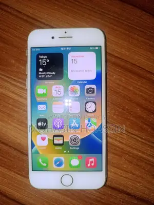 Apple iPhone 8 . (Used)