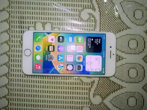 Apple iPhone 8 . (Used)