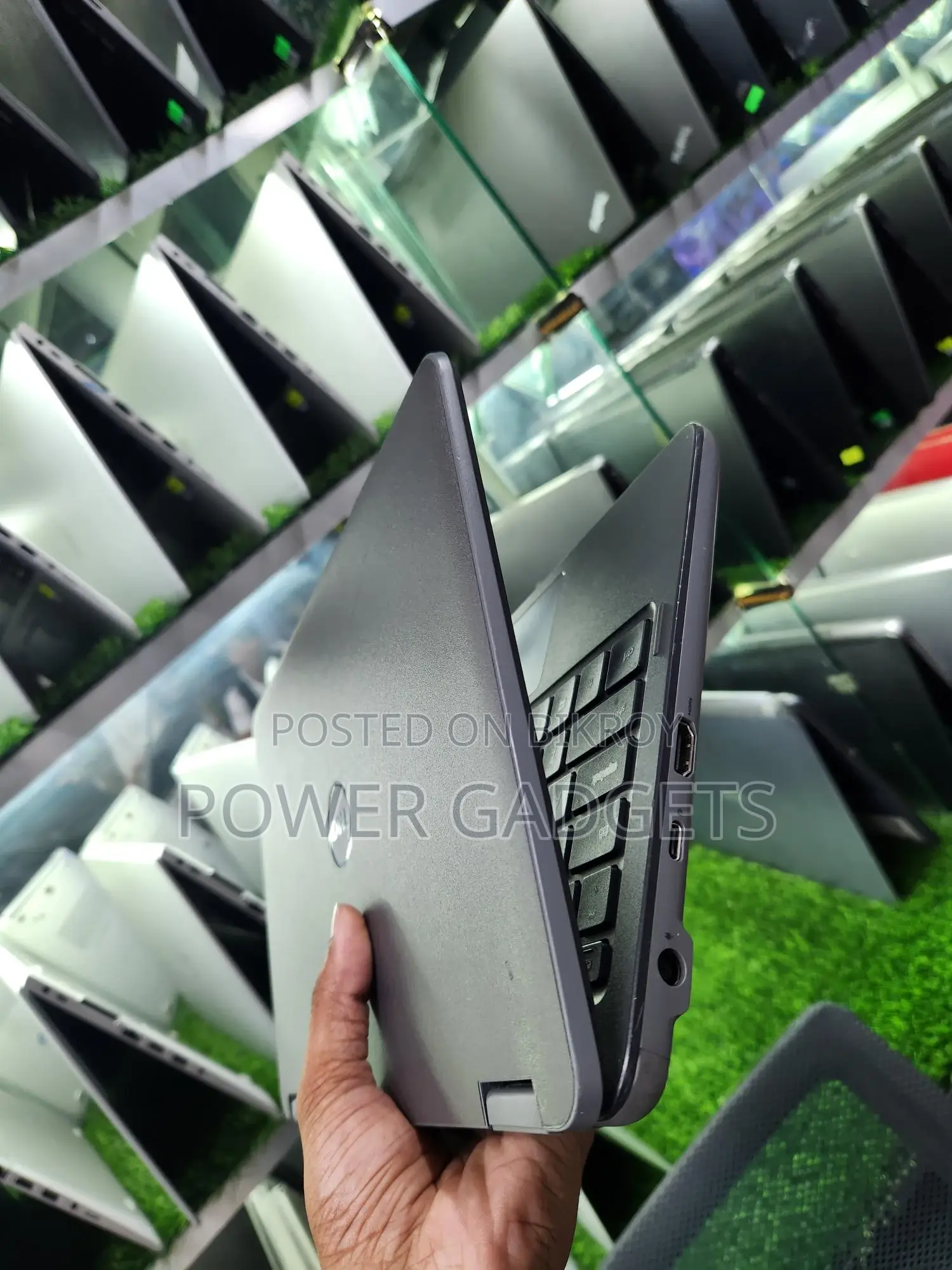 Dell Latitude Ielts জন্য একটি বেস্ট With Bag