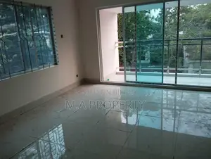 গুলশান ২-এ নতুন সংস্কারকৃত ২৬৫০ বর্গফুটের ৪ বেডরুমের অফিস অ্যাপার্টমেন্ট ভাড়া