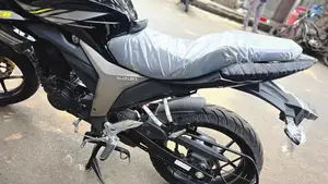 Suzuki Gixxer 2025