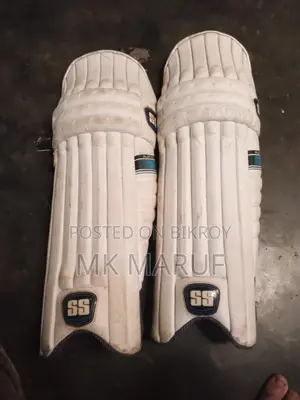 SS Cricket Pad Imported from India with a Free Helmet