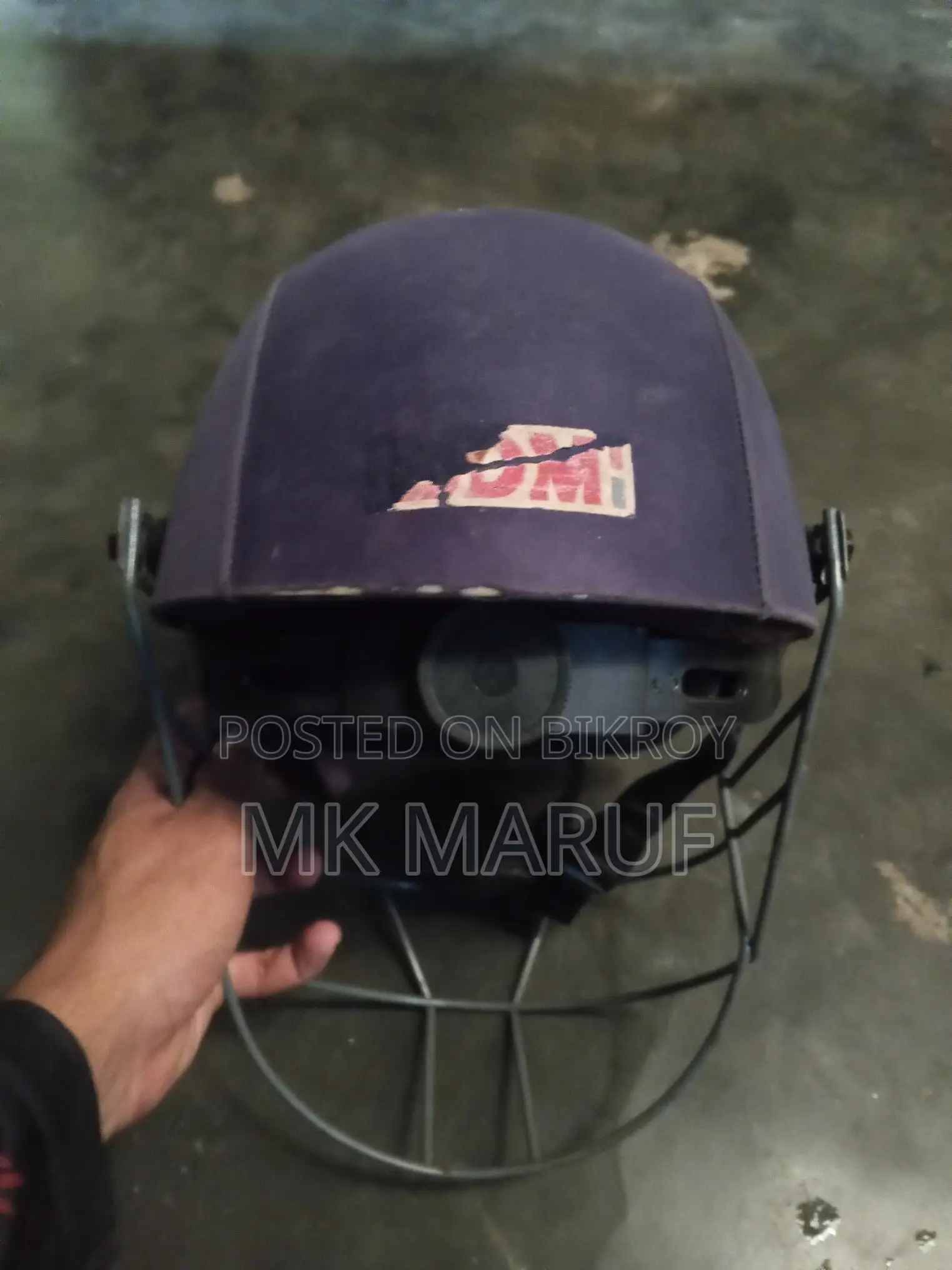 SS Cricket Pad Imported from India with a Free Helmet
