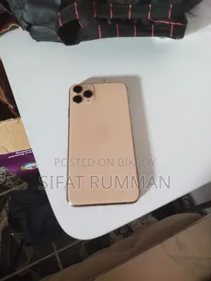 Apple iPhone 11 Pro Max (Used)