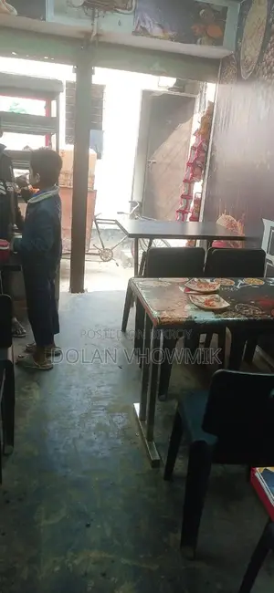 Food Restaurant