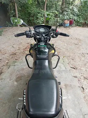 TVS Stryker . 2021