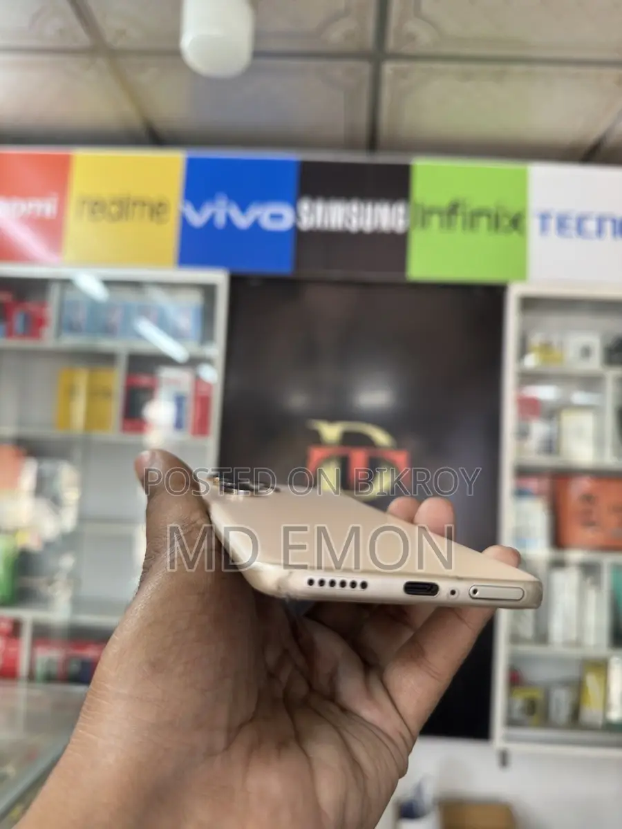 Itel S26 Ultra gold (Used)