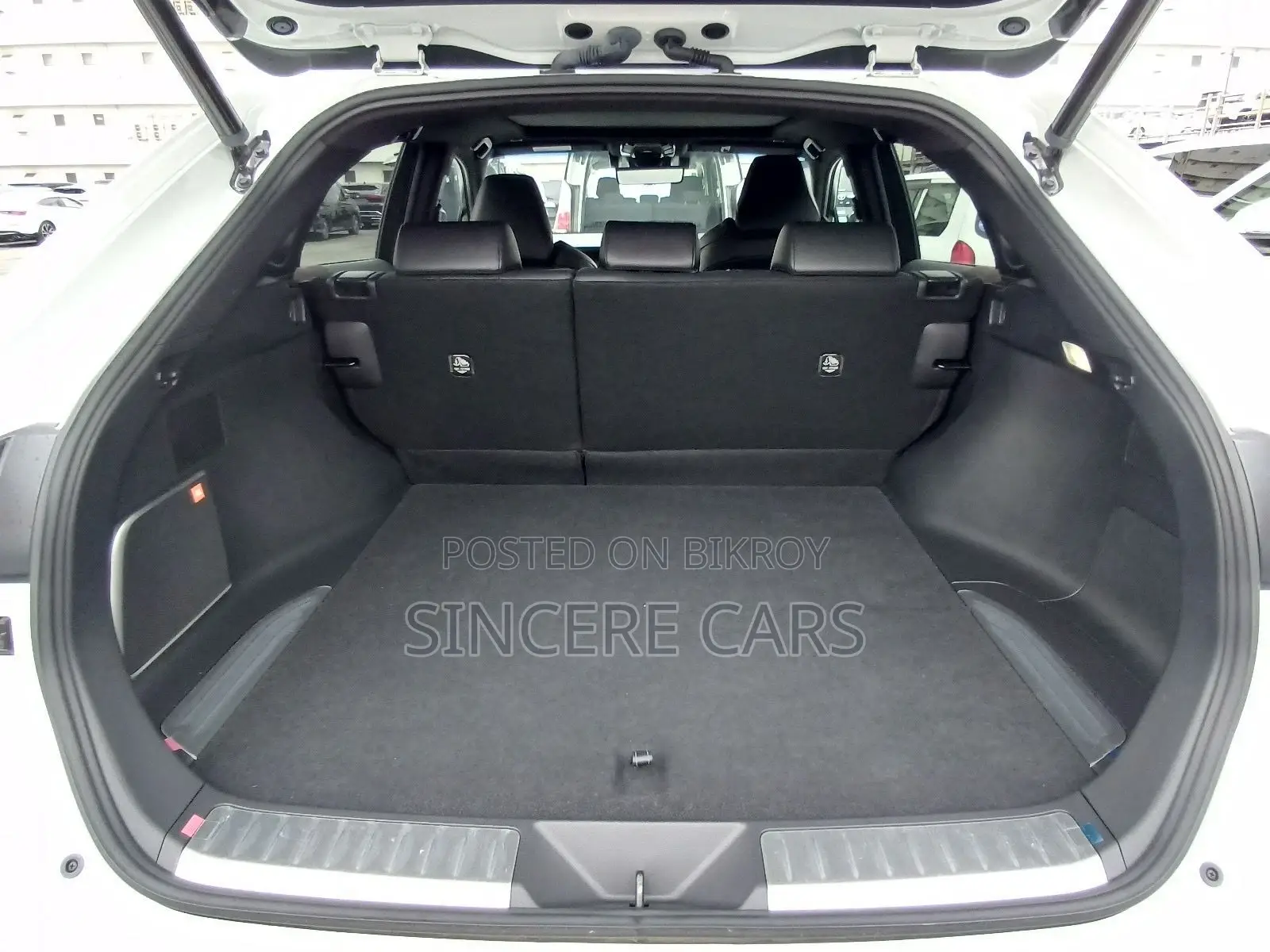 Toyota Harrier Z LEATHER HYB 5 2023