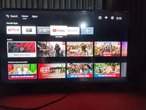 Walton 40-inch Android TV (model WD-RS40EG1) for sale.