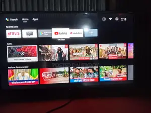 Walton 40-inch Android TV (model WD-RS40EG1) for sale.