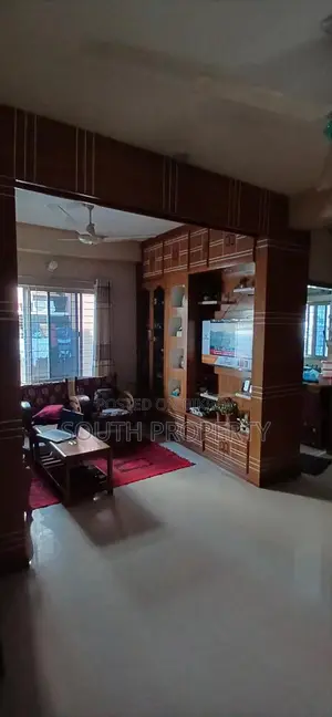 Ready used 1250 sft flat sale at Khilgaon A block