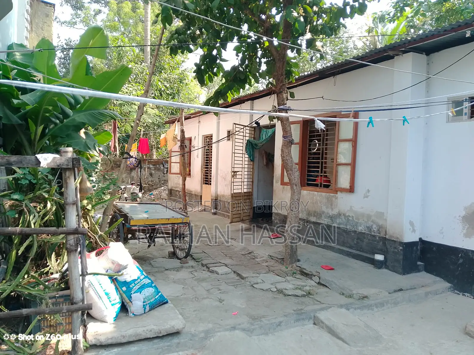 জমি বিক্রয় করবো