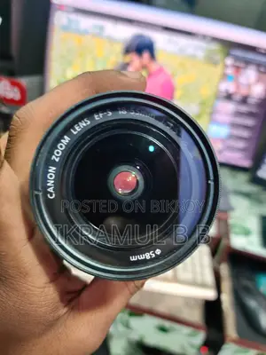 Canon 200d with Kit Lens