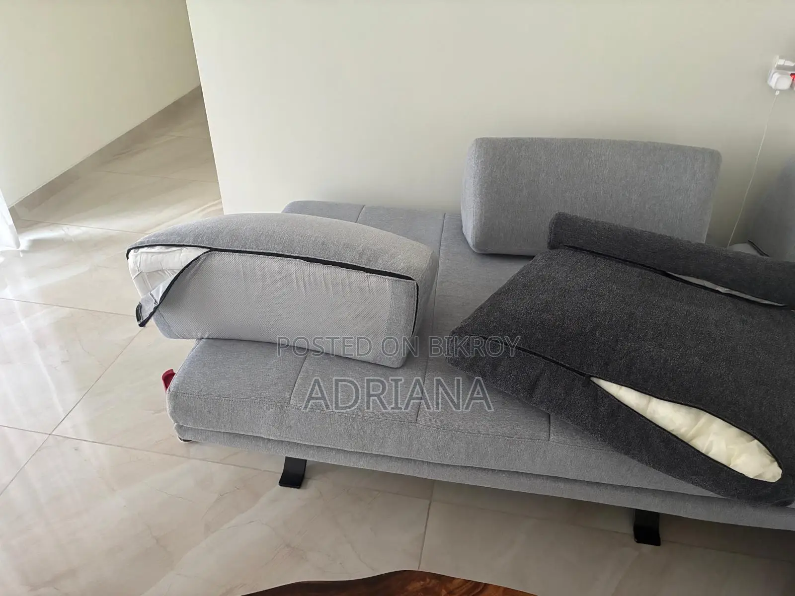 Set of 2 Modular Coaches with Arm Holders, Backrest & Pillows