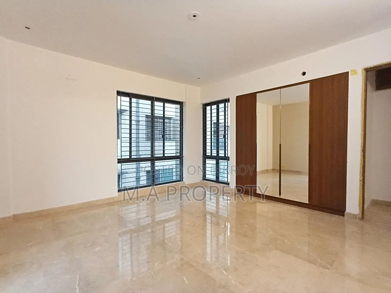 Semi-furnished apartment for rent in Gulshan