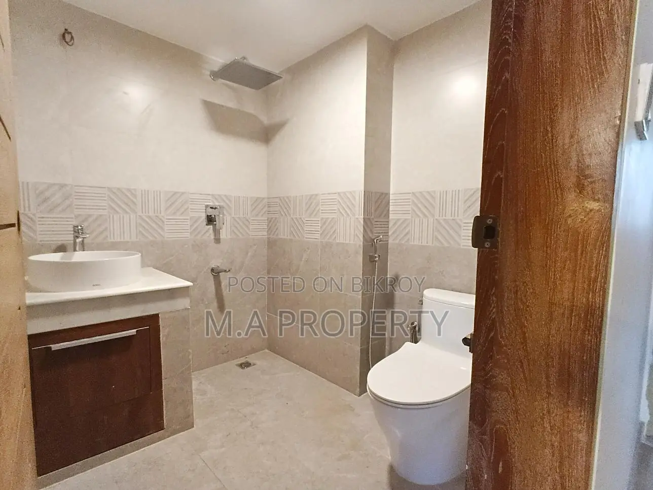 Semi-furnished apartment for rent in Gulshan