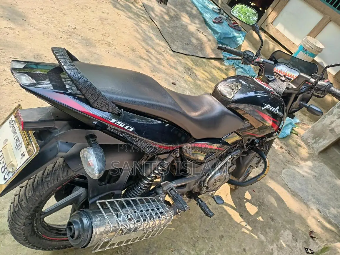 Bajaj Pulsar 150 2018
