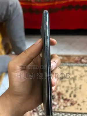 Apple iPhone 11 Pro Max . (Used)