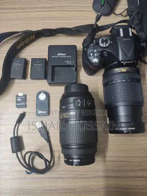 NIKON D5200