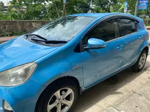 Toyota Aqua 2013