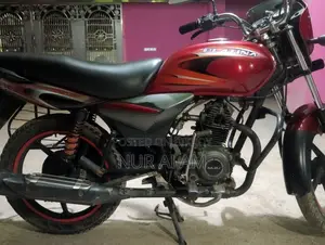 Bajaj Platina 100 2016
