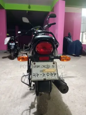 Bajaj Platina 100 2016