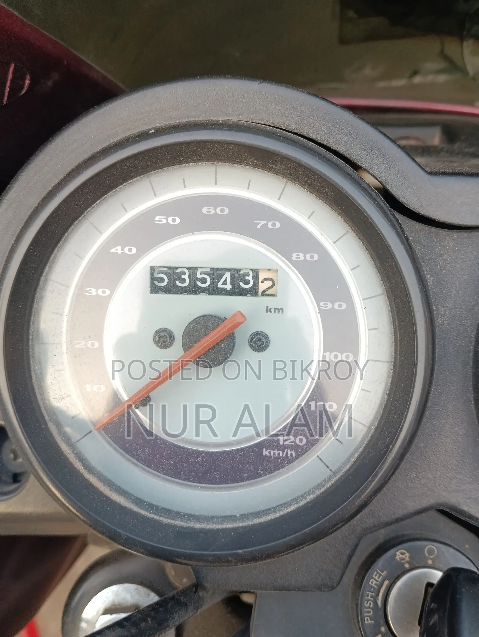 Bajaj Platina 100 2016