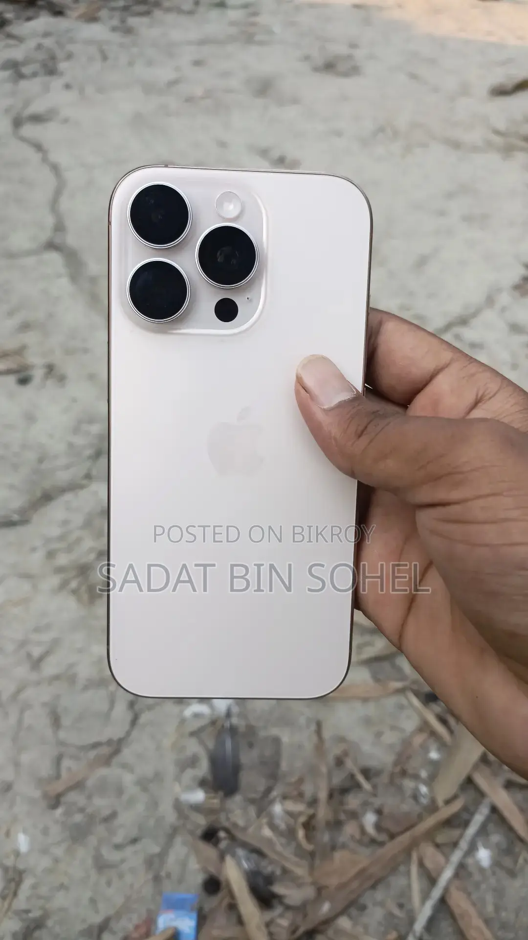 Apple iPhone 16 Pro (Used)