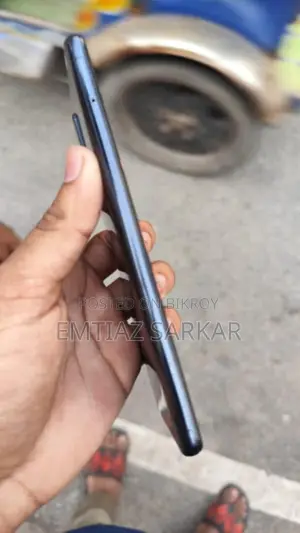Samsung Galaxy A71 (Used)
