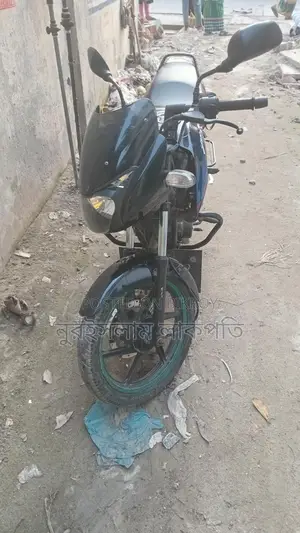 Bajaj Pulsar 150 2013
