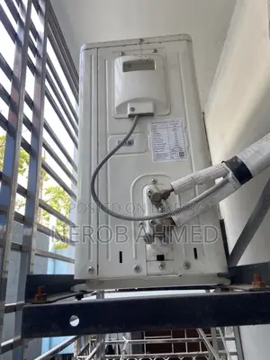১ টন নন-ইনভার্টার AC Kelvinator – ব্যবহৃত, ভালো কন্ডিশন, জরুরি বিক্রি