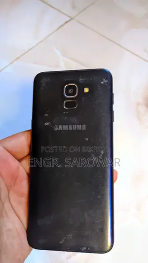 Samsung Galaxy J6 . (Used)