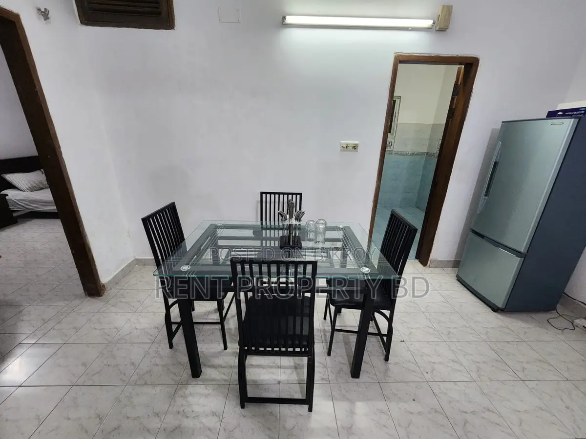 গুলশানে দুই বেডরুমের ফুল ফার্নিশড অ্যাপার্টমেন্ট ভাড়া হবে