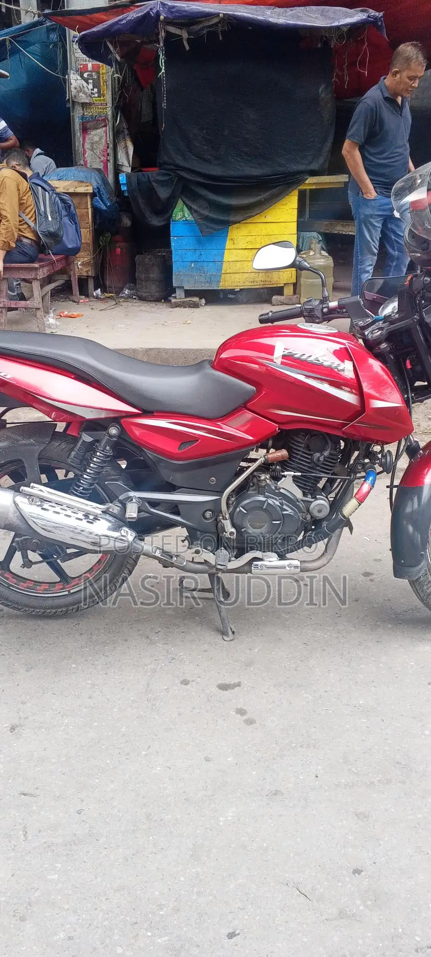 Bajaj Pulsar 150 . 2018